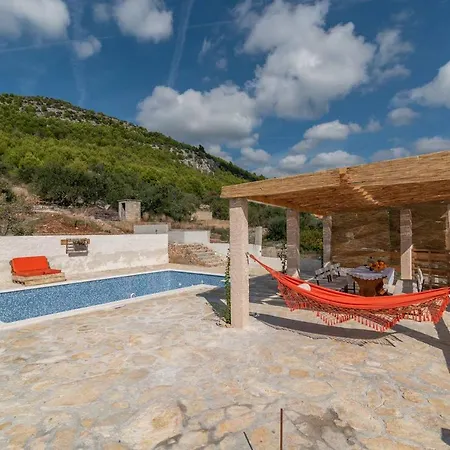 Eden Mediterranean House Apartment Vrsine