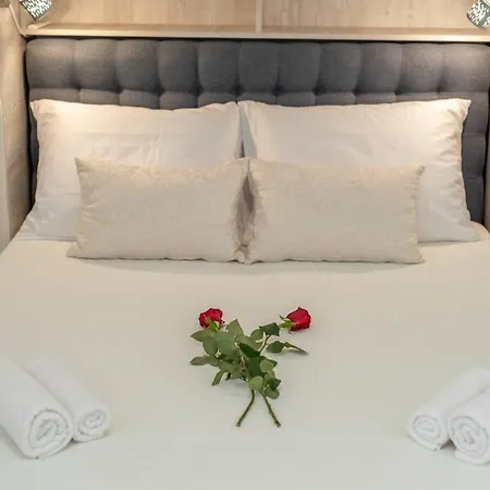 Apartment Eden Mediterranean House