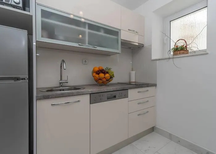 Eden Mediterranean House Vrsine