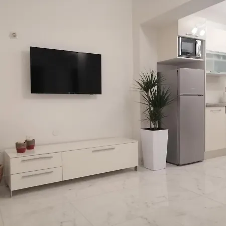 Eden Mediterranean House Lägenhet