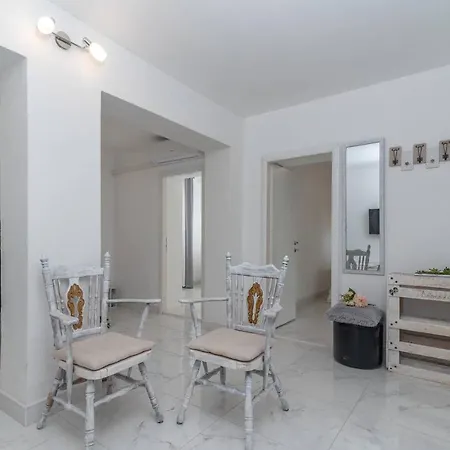 Lägenhet Eden Mediterranean House *