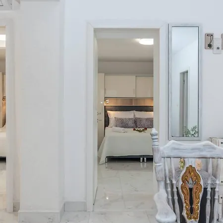 Lägenhet Eden Mediterranean House *